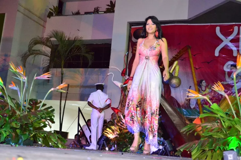 Candidata de la Ese Jaime Alvarado y Castilla